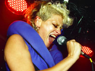 Peaches Live Photos